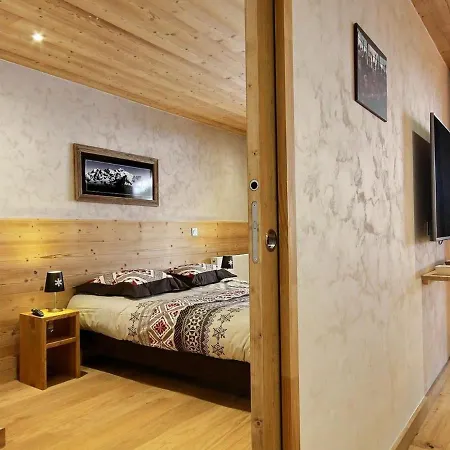 Apartment Magnifique Neuf Avec Grande Terrasse Et Parking, Plagne 1800 - Fr-1-455-160 *